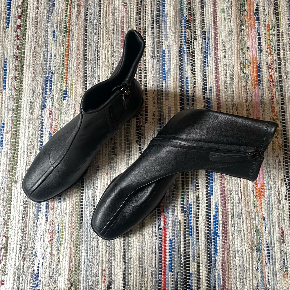 Quince Italian Leather Stretch Sock Bootie